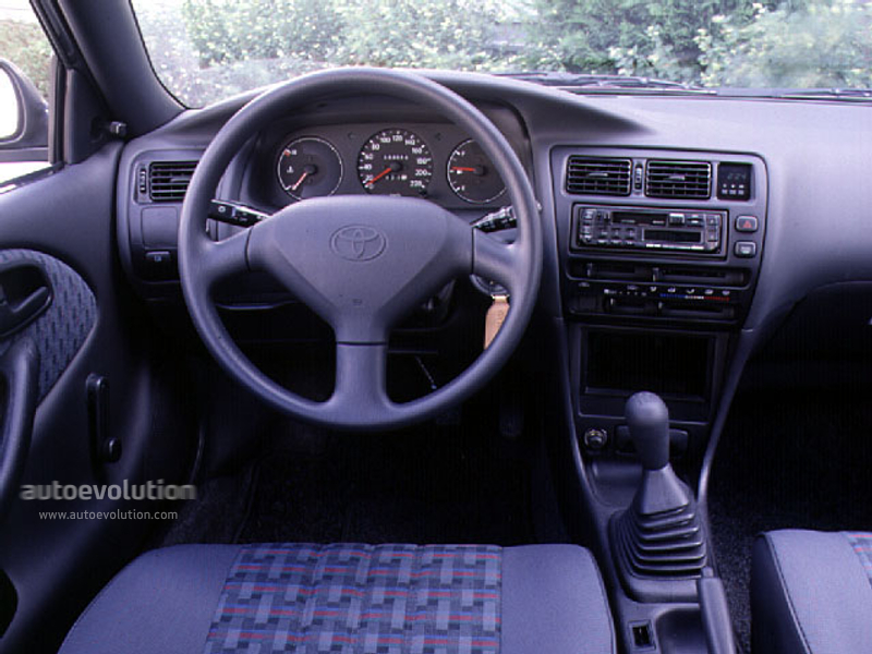 Toyota Corolla Sedan photo 32