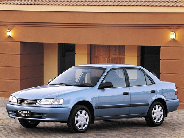 Toyota Corolla Sedan foto 20