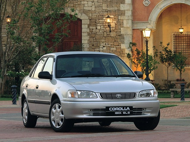 Toyota Corolla Sedan foto 22
