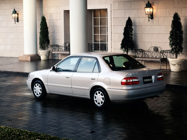 Toyota Corolla Sedan foto 30