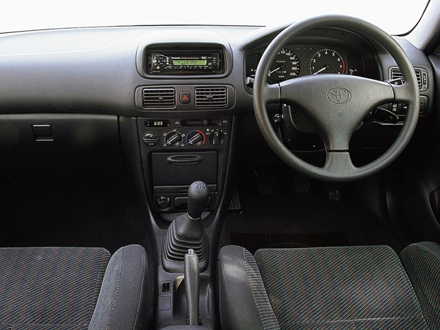 Toyota Corolla Sedan foto 35