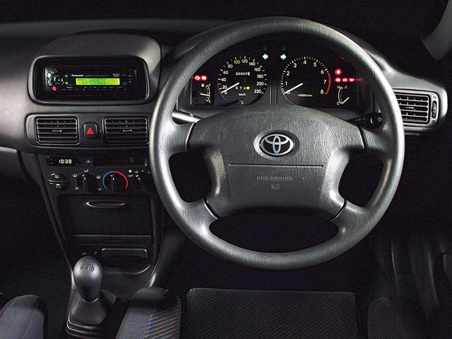 Toyota Corolla Sedan foto 37