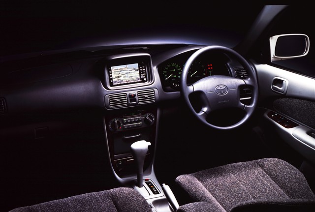 Toyota Corolla Sedan foto 38