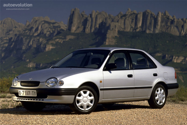 Toyota Corolla Sedan foto 1
