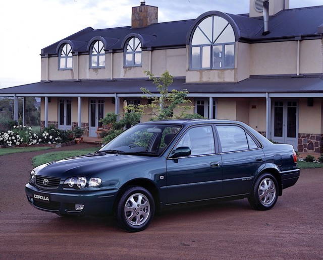 Toyota Corolla Sedan Foto 17