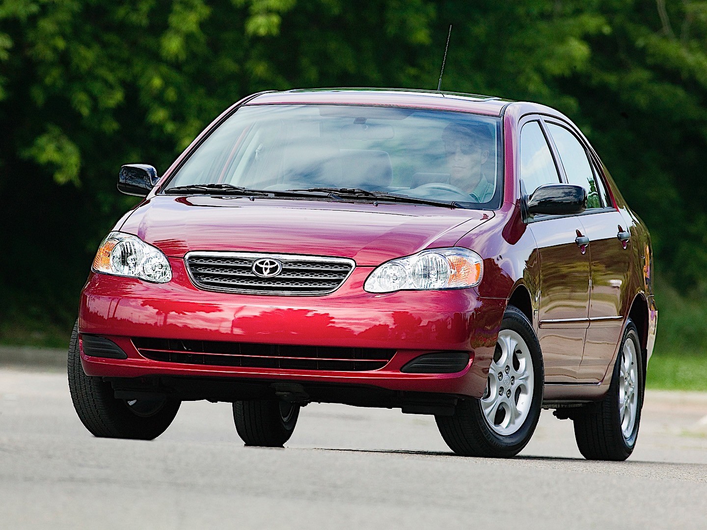Toyota Corolla Sedan photo 11