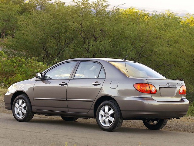 Toyota Corolla Sedan foto 15