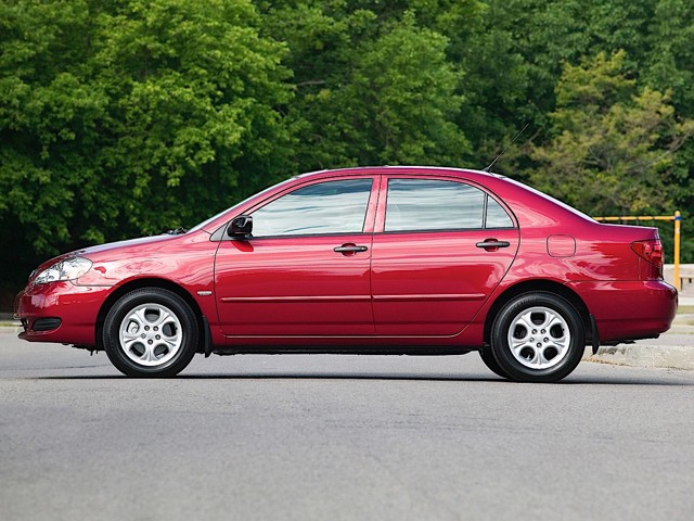 Toyota Corolla Sedan foto 27