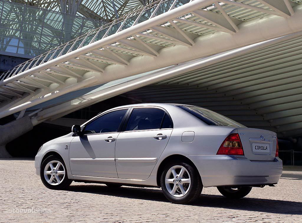 TOYOTA Corolla Sedan