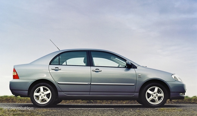 Toyota Corolla Sedan foto 7