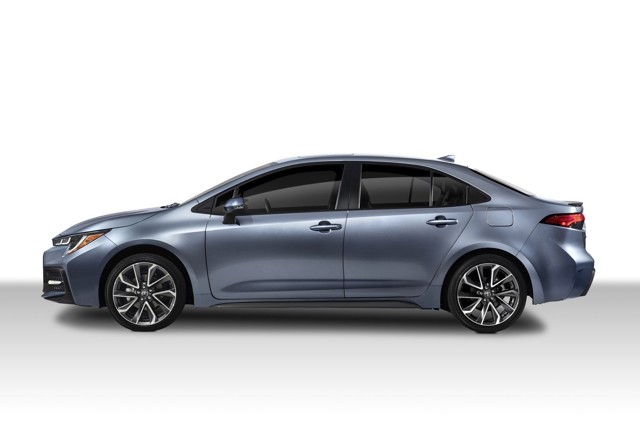 Toyota Corolla Sedan foto 8