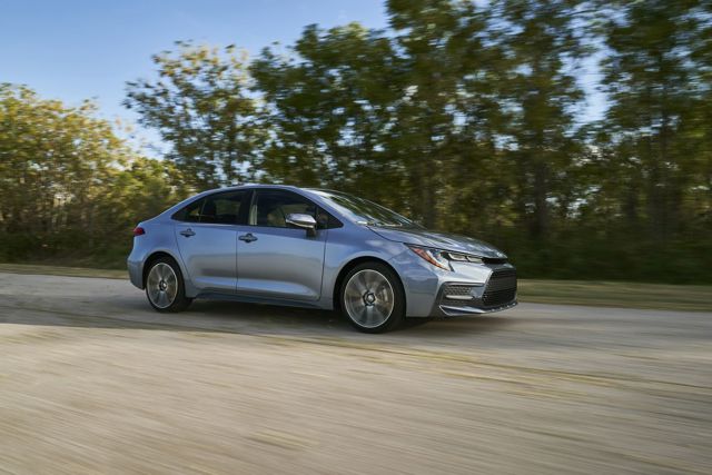 Toyota Corolla Sedan foto 12
