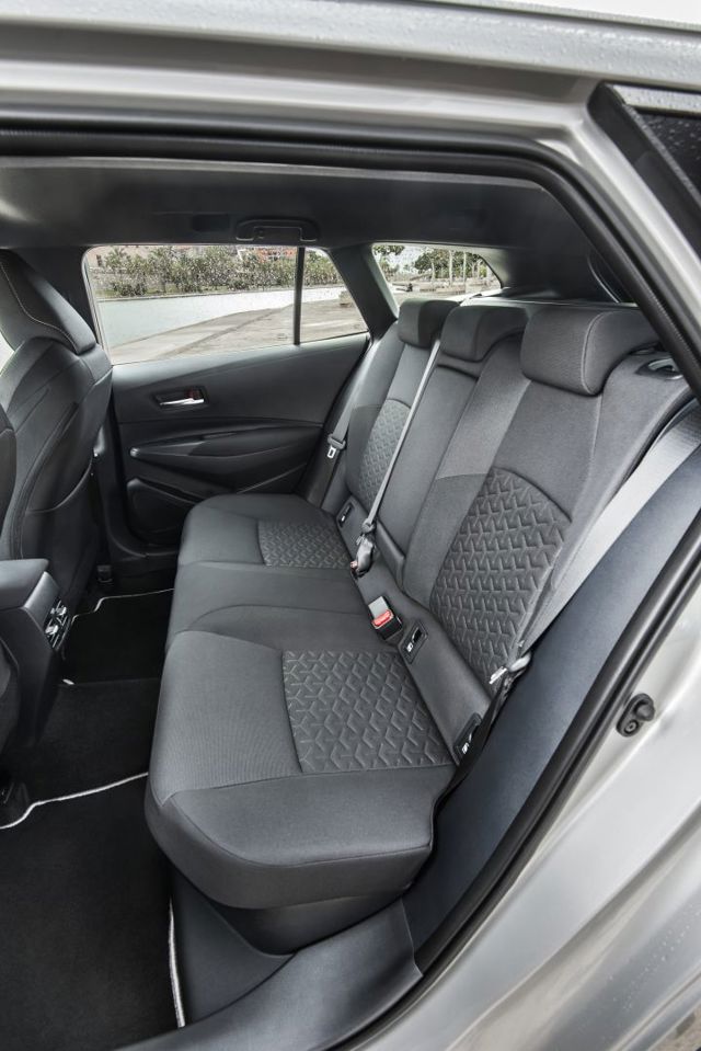 Toyota Corolla Touring foto 76