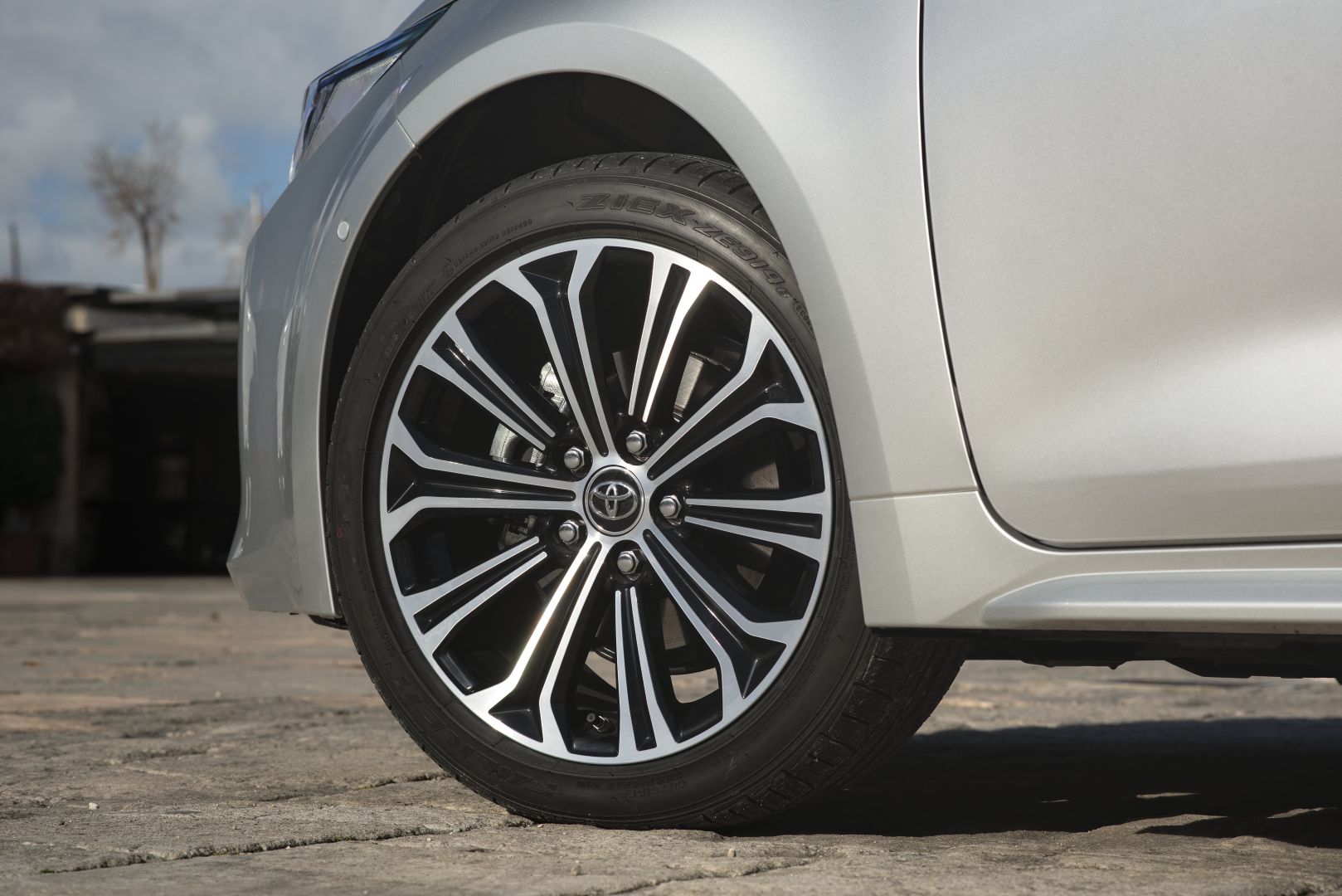 Toyota Corolla Touring photo 43