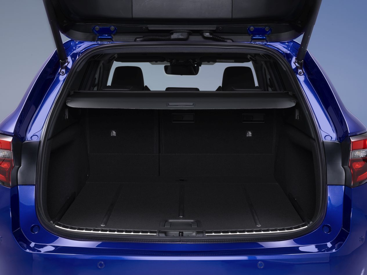 Toyota Corolla Touring photo 15