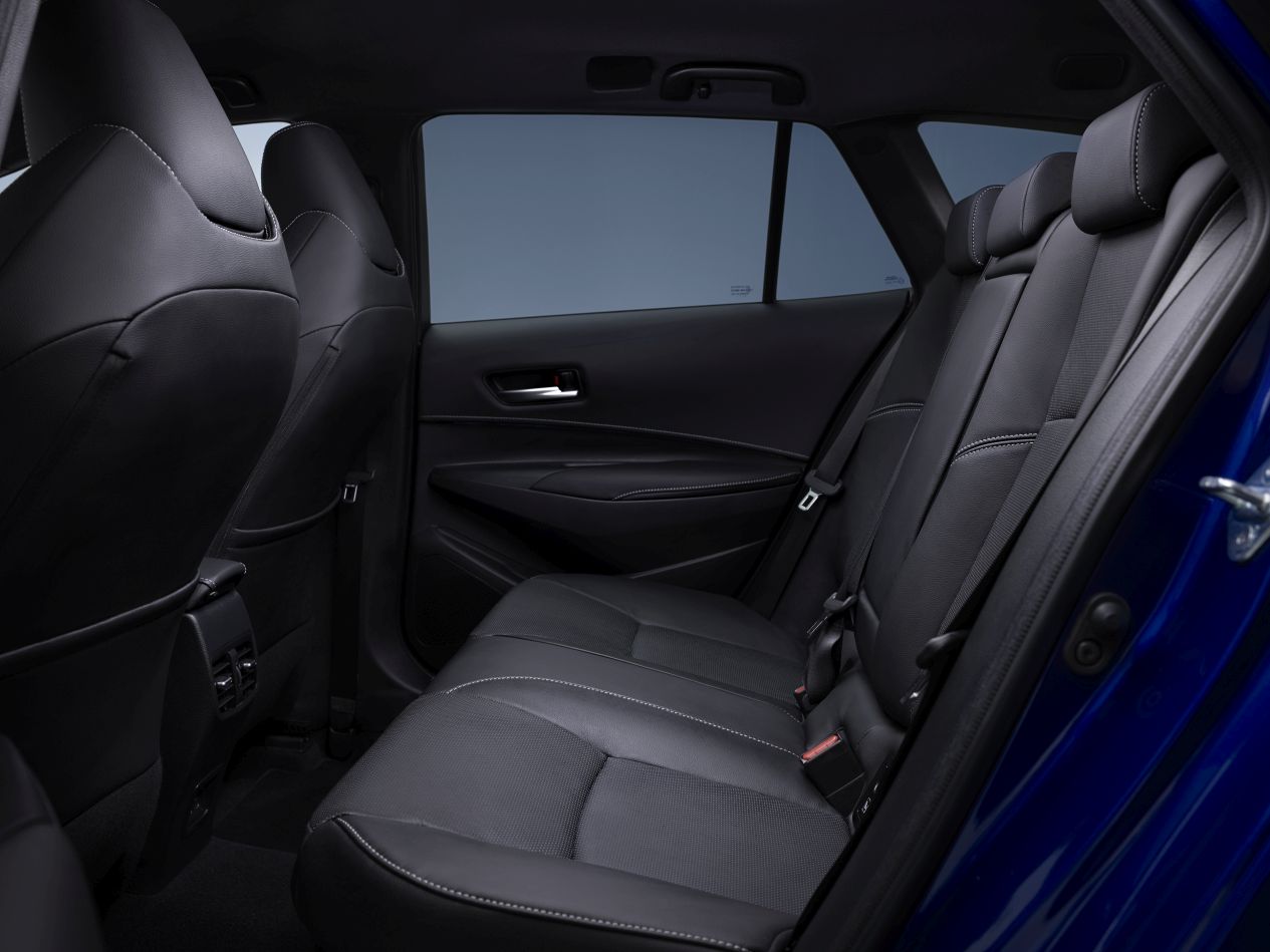 Toyota Corolla Touring photo 27