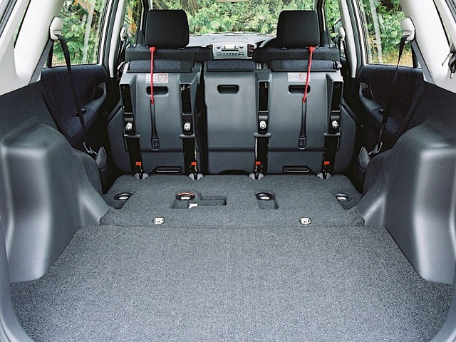 Toyota Corolla Verso photo 33