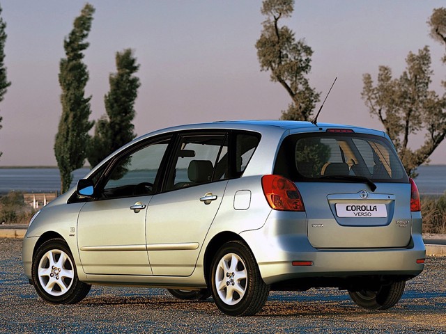 Toyota Corolla Verso photo 8
