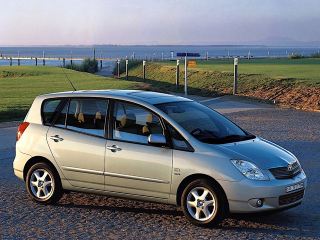 Toyota Corolla Verso photo 10