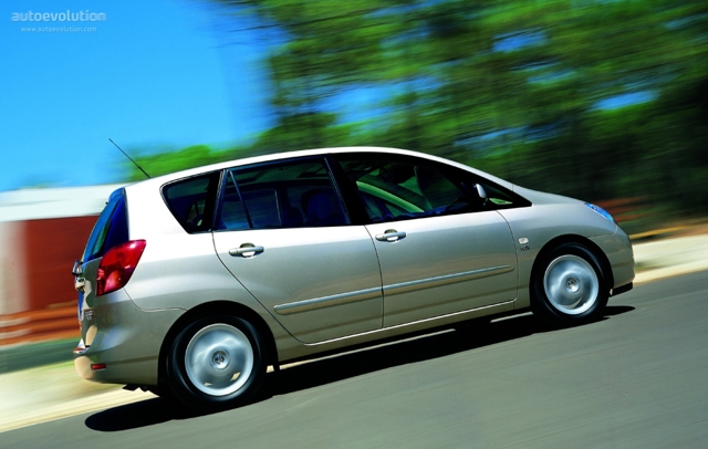 Toyota Corolla Verso photo 4