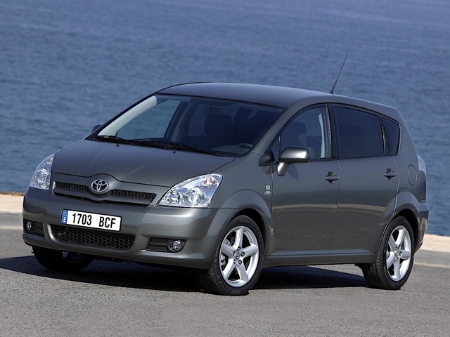 Toyota Corolla Verso foto 10
