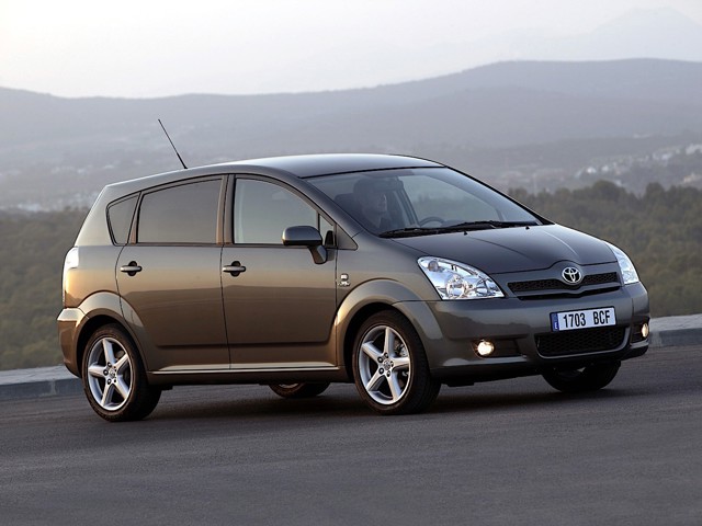 Toyota Corolla Verso foto 14