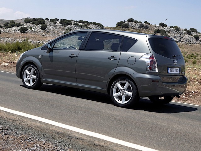 Toyota Corolla Verso foto 16