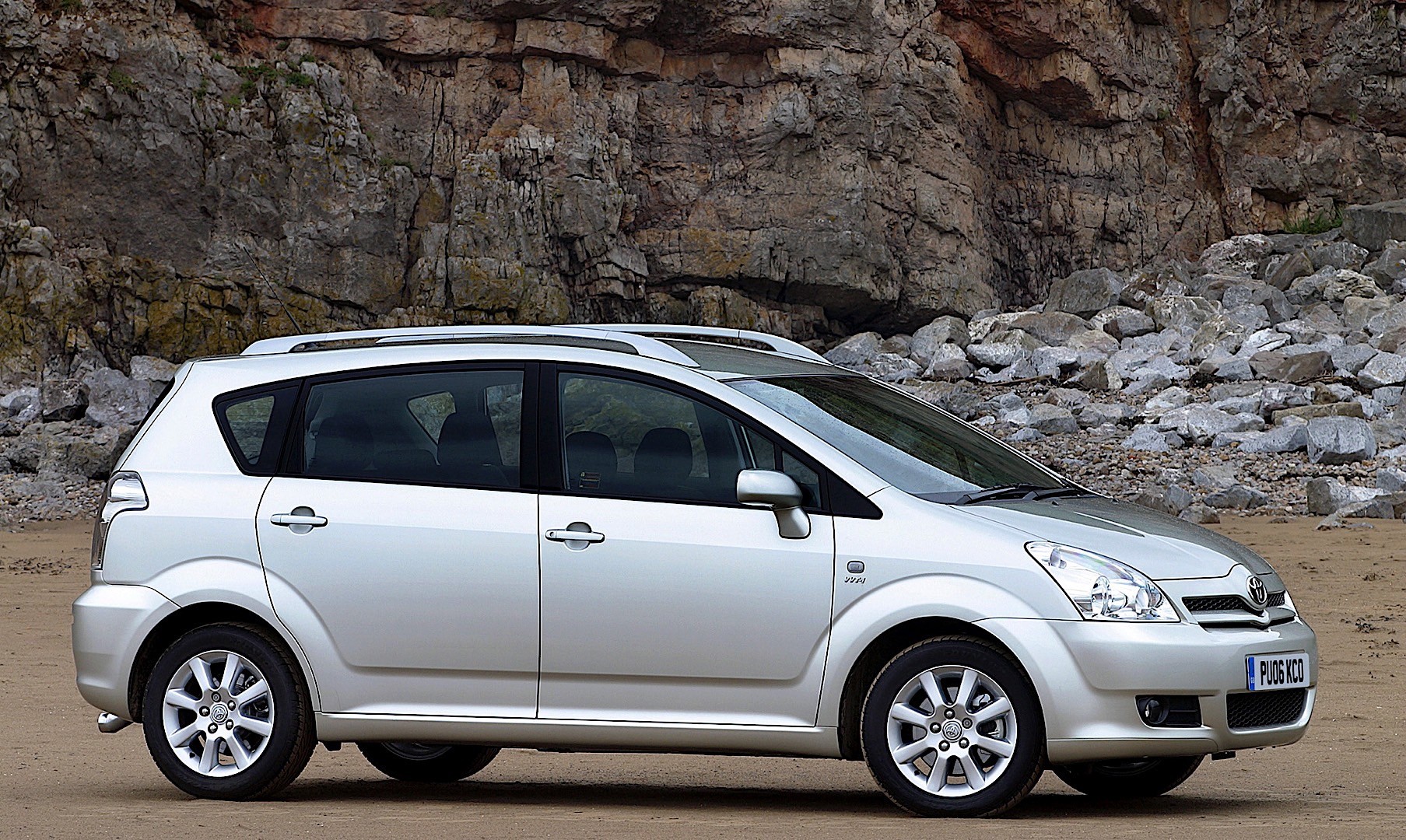 Toyota Corolla Verso photo 18