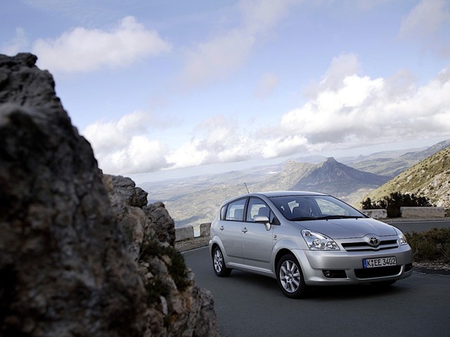 Toyota Corolla Verso foto 19
