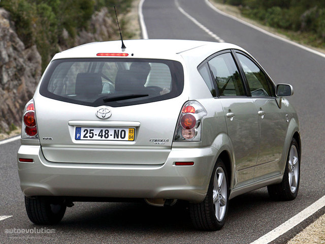 Toyota Corolla Verso foto 3