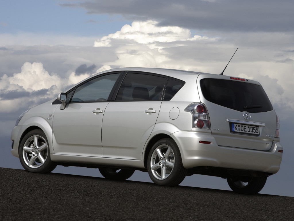 Toyota Corolla Verso photo 6