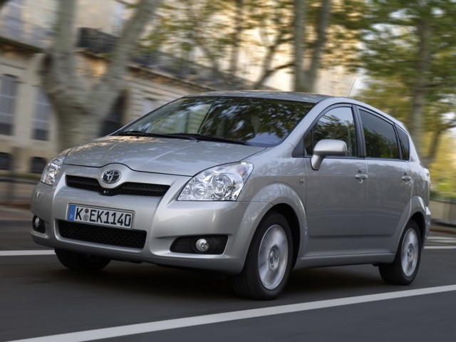 Toyota Corolla Verso photo 7