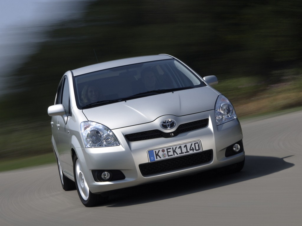 Toyota Corolla Verso photo 8