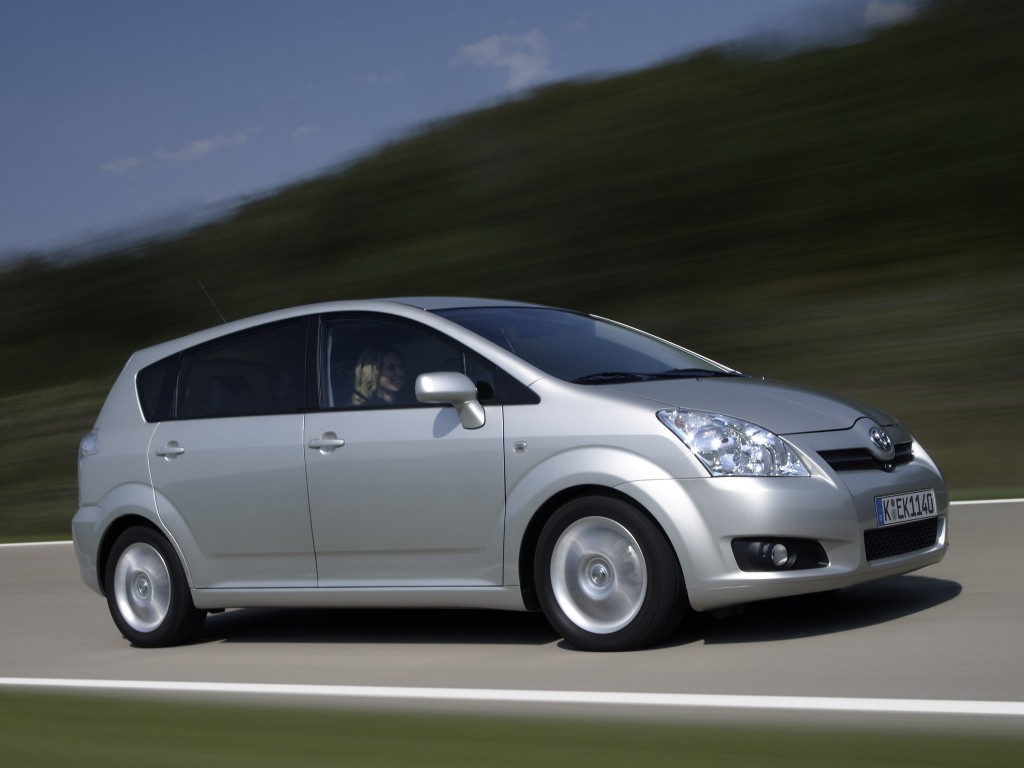 Toyota Corolla Verso photo 9