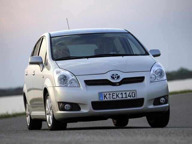 Toyota Corolla Verso photo 10