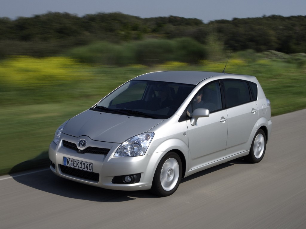 Toyota Corolla Verso photo 13