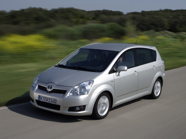 Toyota Corolla Verso photo 13