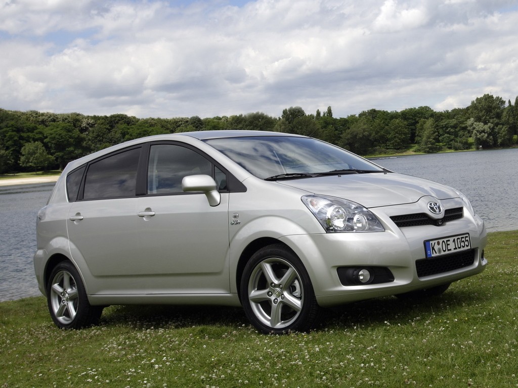 Toyota Corolla Verso photo 15