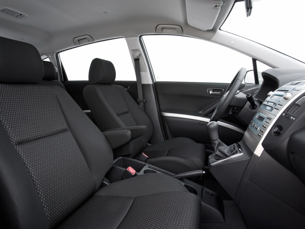 Toyota Corolla Verso photo 20