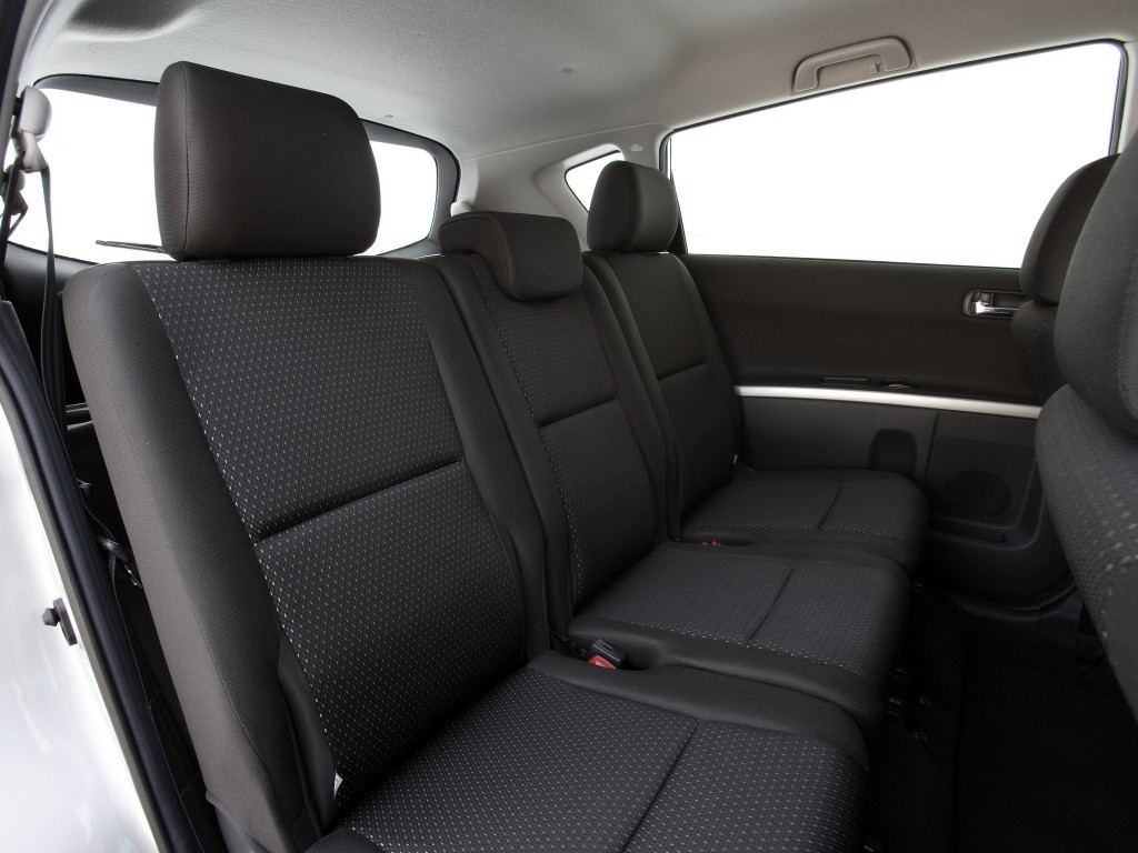 Toyota Corolla Verso photo 21