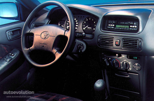 Toyota Corolla Wagon foto 5