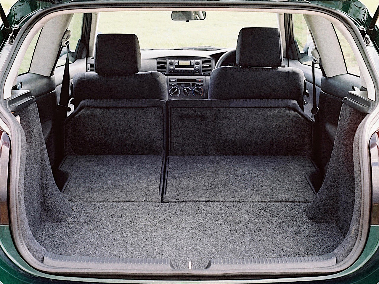 Toyota Corolla Wagon photo 23