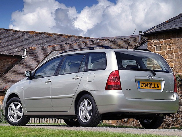 Toyota Corolla Wagon photo 11