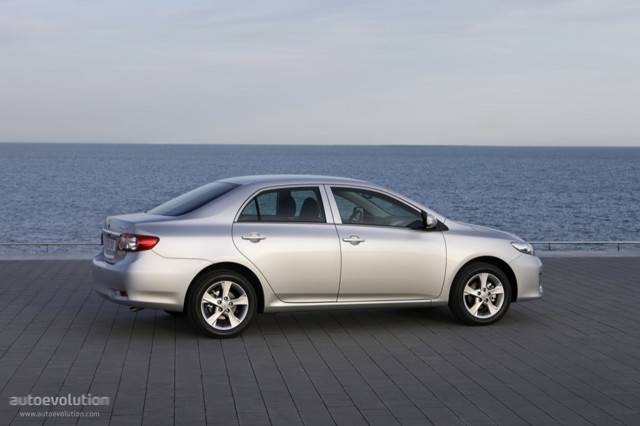 Toyota Corolla foto 8