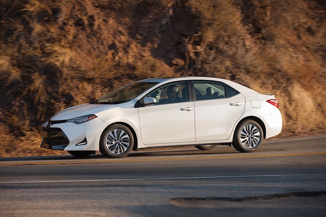 Toyota Corolla photo 13