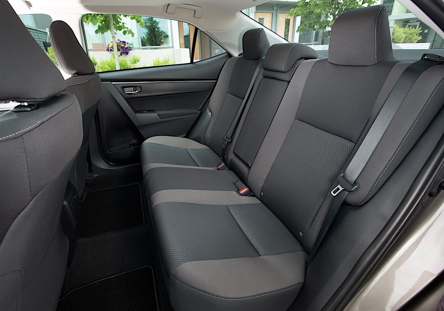 Toyota Corolla photo 50