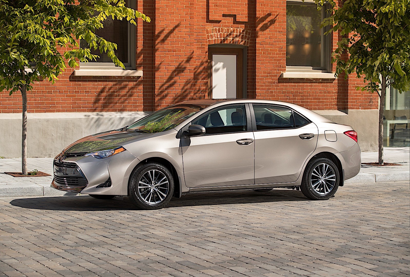 Toyota Corolla photo 24