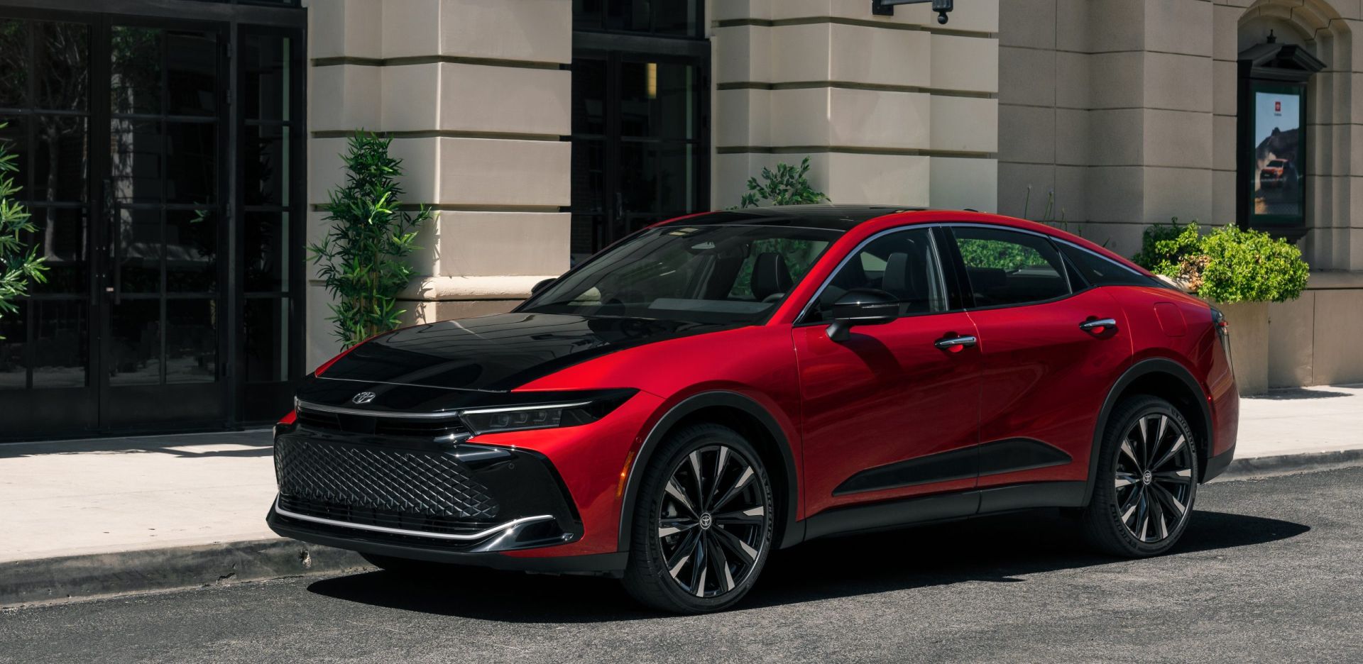 Toyota Crown Suv photo 7