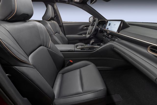 Toyota Crown Suv photo 58