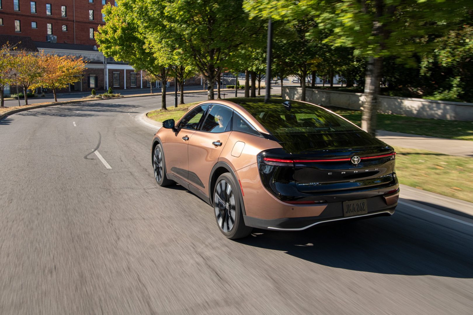 Toyota Crown Suv photo 37